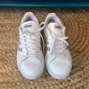 Adidas Cloudform comfort shoes